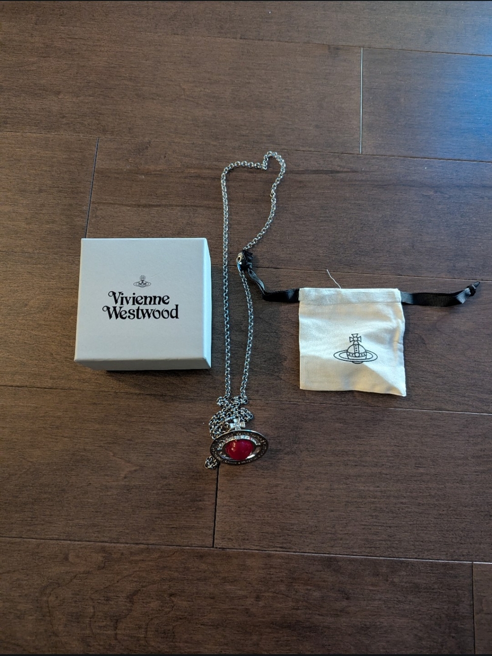 Vivienne Westwood Silver Orb Red Stone Crystal Pendant Necklace With Box Dustbag